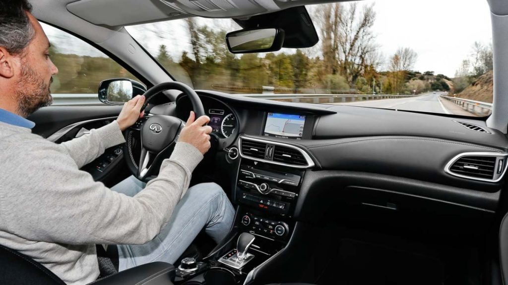 Interior Infiniti q30